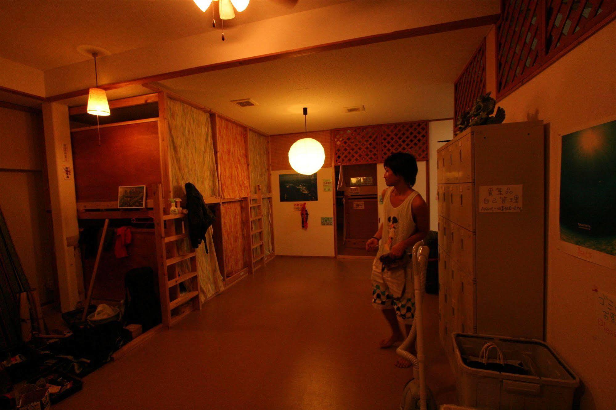 Okinawa Guest House Kerama Naha Extérieur photo